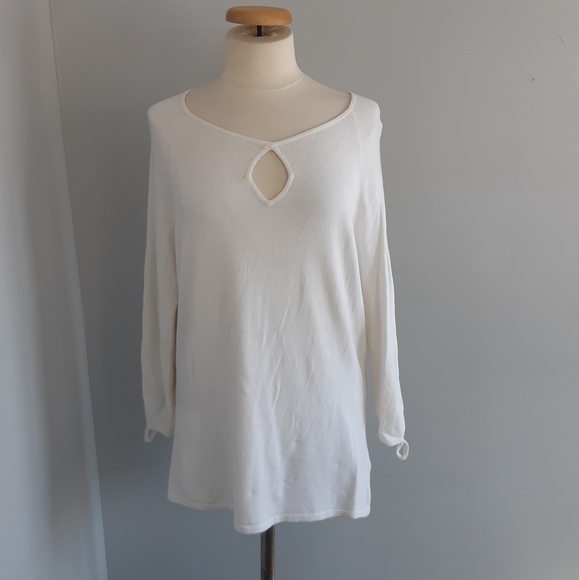 5/10$ Le Grenier Women's Long Sleeves sweater Size L - Picture 1 of 14